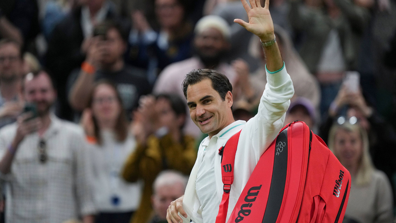 Roger Federer'den emeklilik açıklaması: Dizimdeki problem beni bırakmadı
