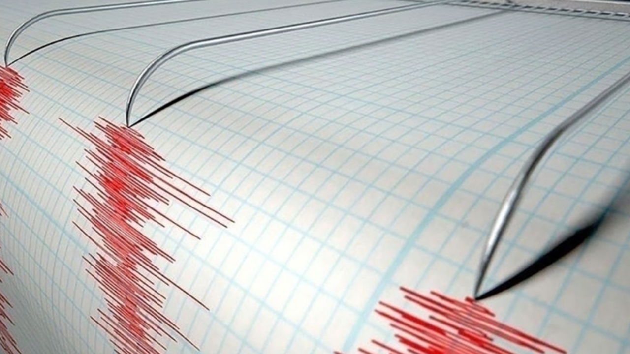 Ardahan 5 büyüklüğünde depremle sallandı