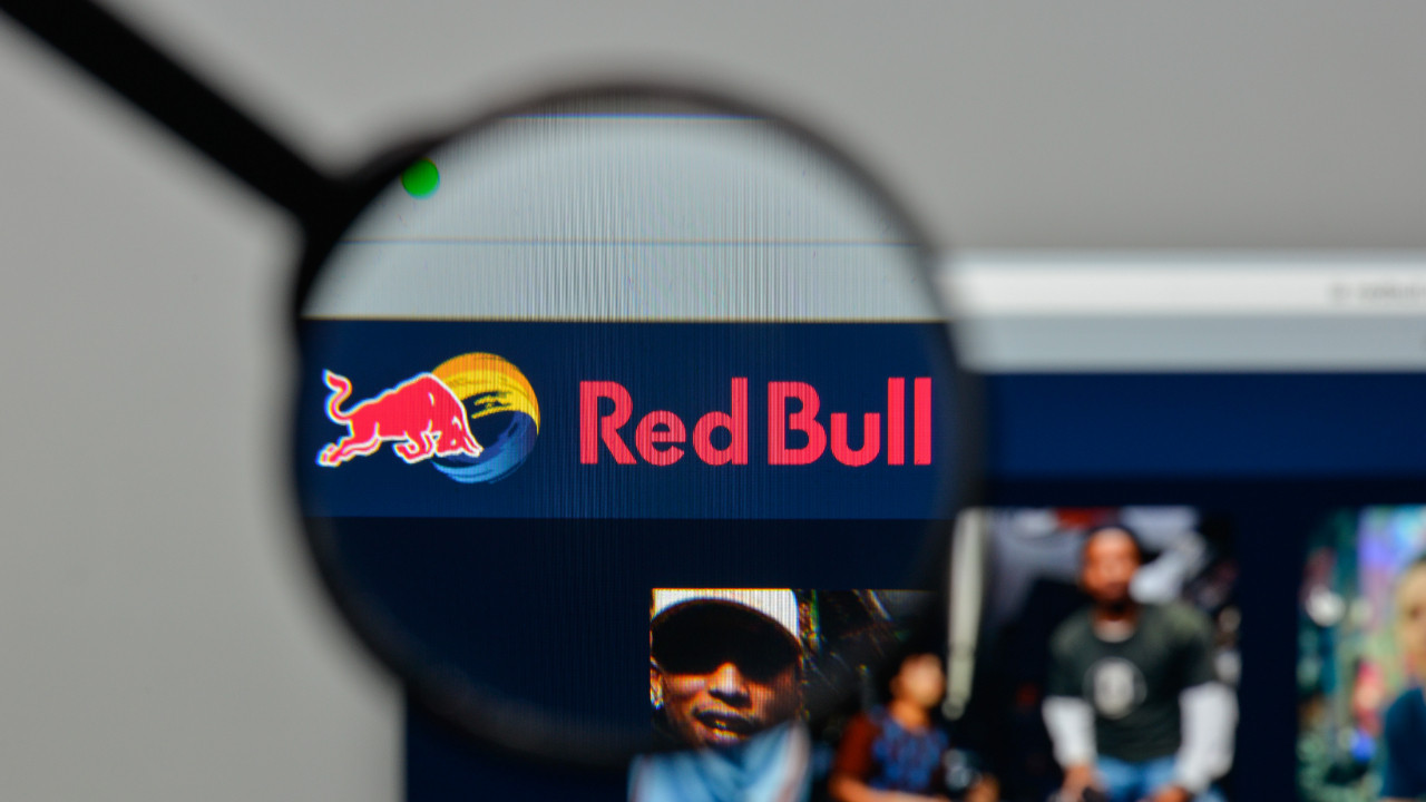 Red Bull, Dietrich Mateschitz'in ölümünün ardından yönetimi bölüyor