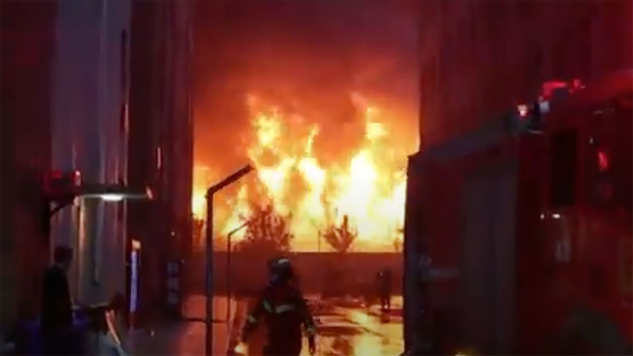 Çin'deki fabrika yangınında 36 kişi öldü