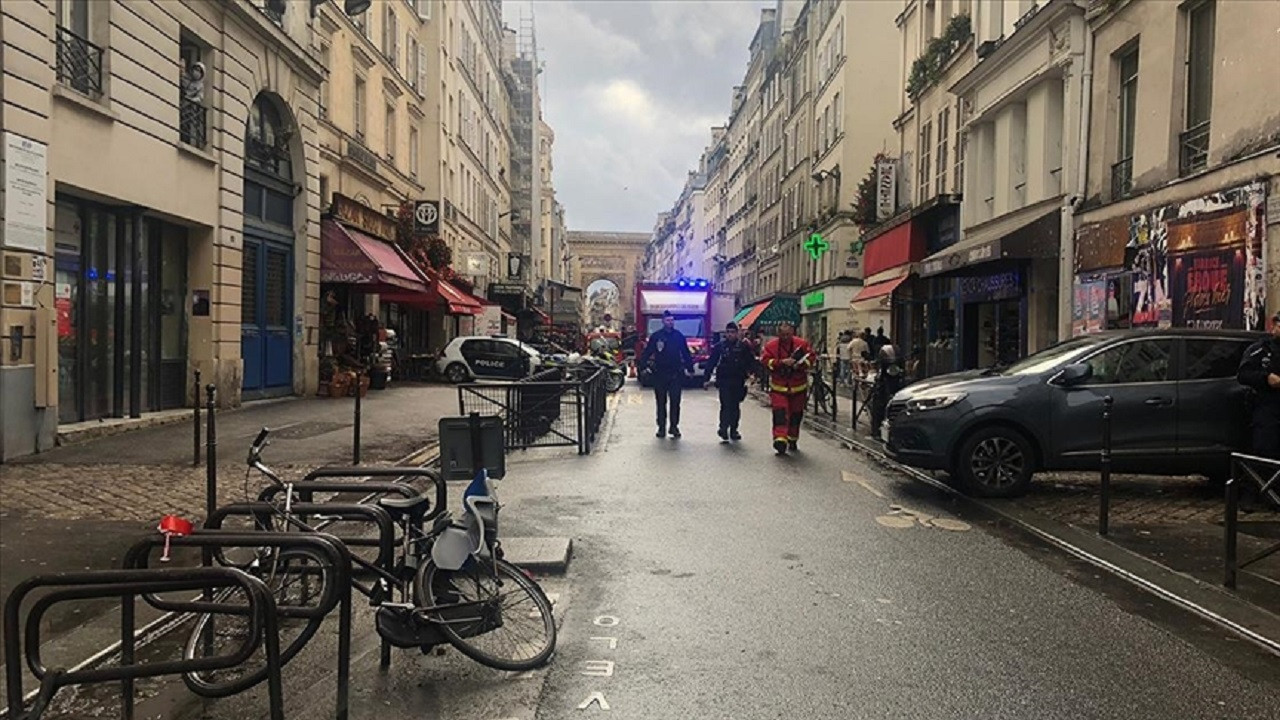 Paris'te silahlı saldırı sonucu 3 kişi öldü, 4 kişi yaralandı
