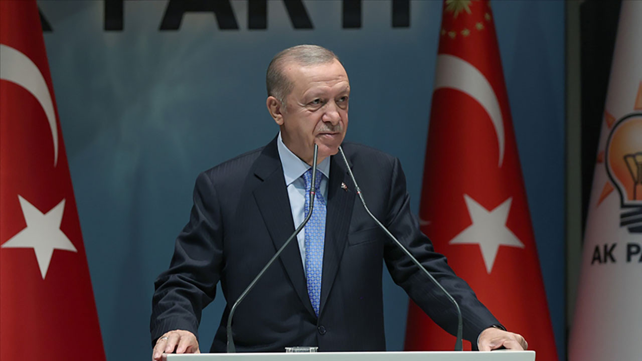 Cumhurbaşkanı Erdoğan: Seçim tarihini öne çekebiliriz