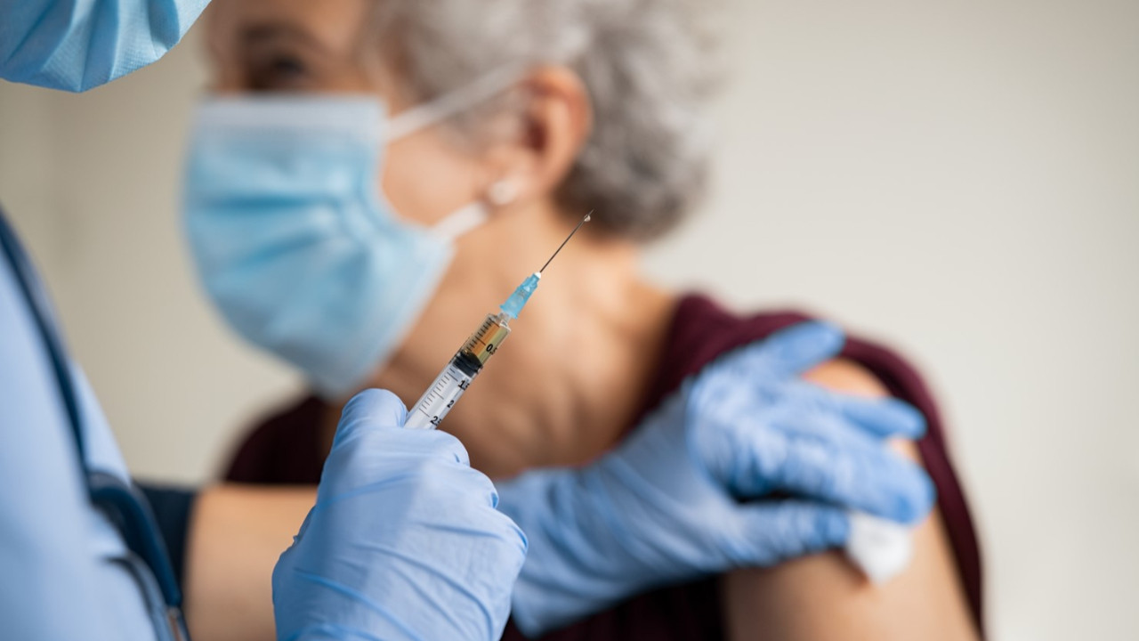 Kanser aşılarıyla ilgili çarpıcı tespit: Uzun yıllardır var, pek çok kimse farkında değil