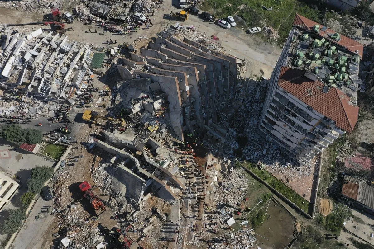Drone fotoğrafları Hatay'daki yıkımı gözler önüne serdi