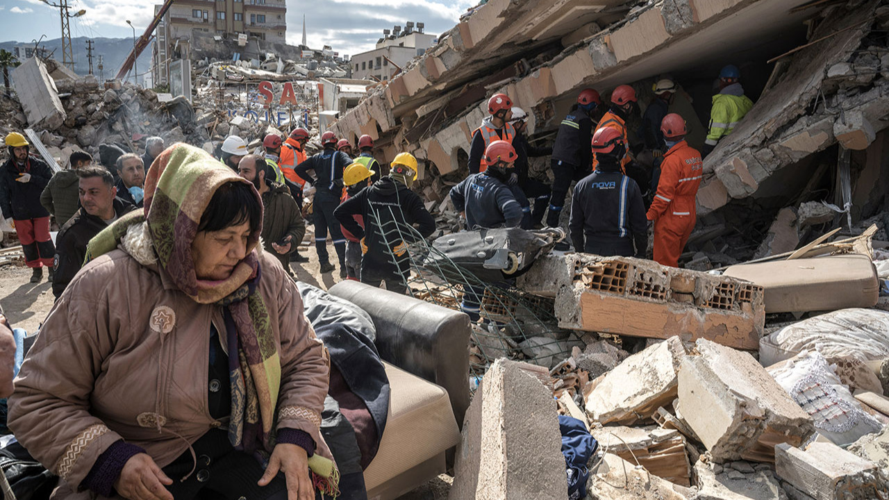 New York Times muhabirlerinin objektifinden deprem