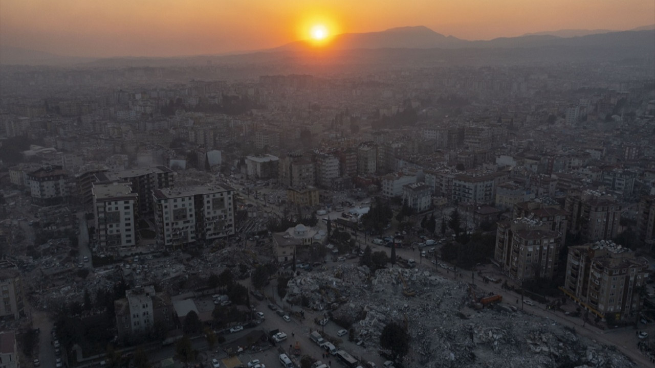 The Guardian analizi: Türkiye’deki deprem, 1999’dan ders alınmadığını gösteriyor