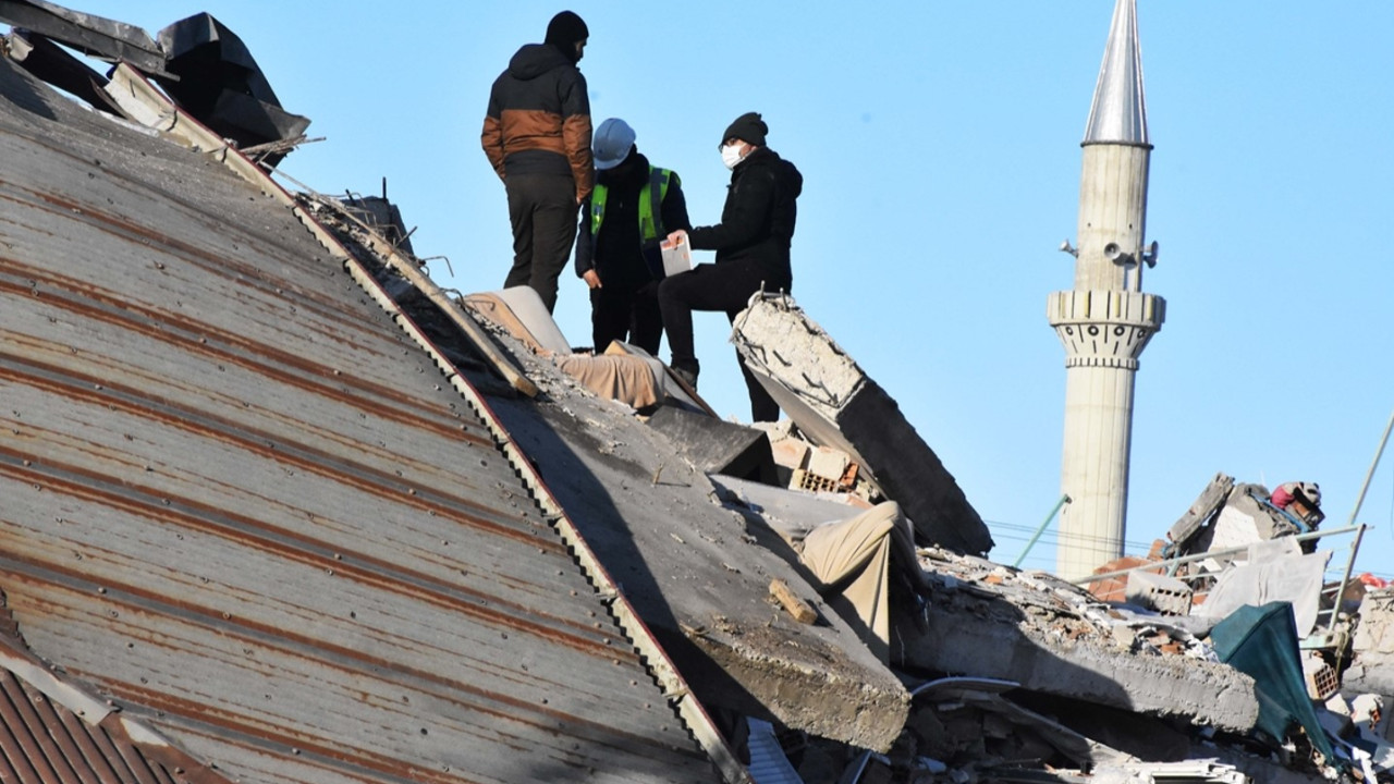 Afşin'de depremde binaların yıkılmasına ilişkin 7 müteahhit tutuklandı