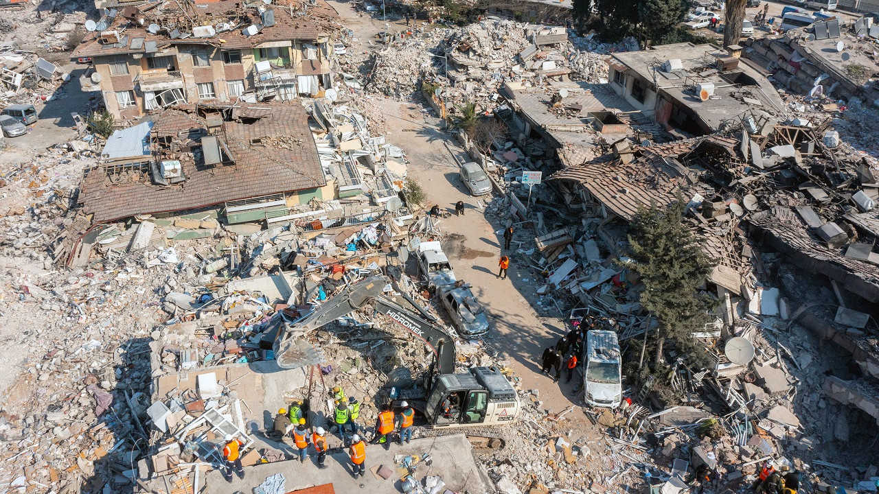 Time yazdı: Türkiye'de deprem sonrası nelerde hata yapıldı?