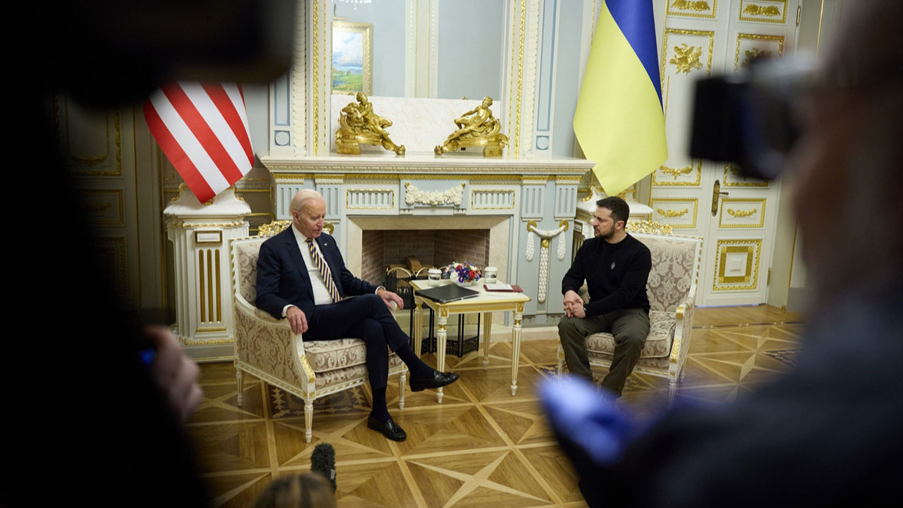 ABD basını: Biden, Amerikalıları Ukrayna'yı destekleme gerekliliği konusunda ikna edemedi