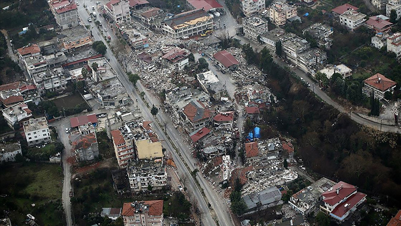AFAD: 7 bin 242 artçı deprem yaşandı