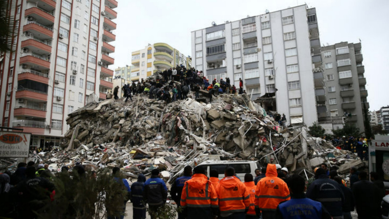 Avrupa Parlamentosu vekilleri deprem bölgesini ziyaret etti