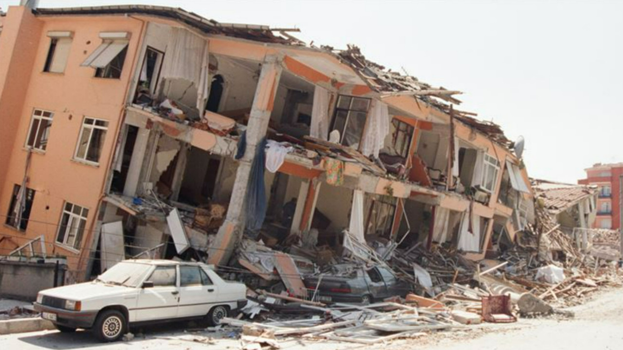 TOKİ Başkanı'ndan deprem bölgesinde yapılacak konutlara ilişkin açıklama