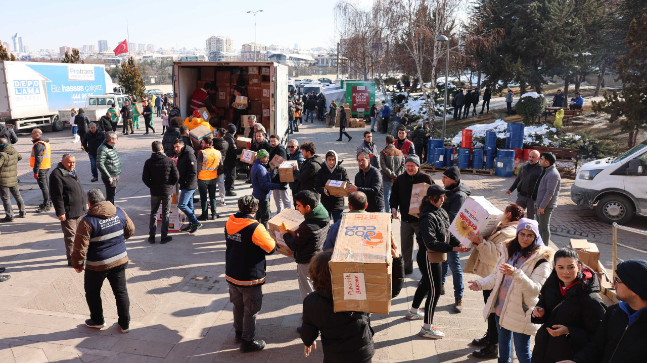 Yeninin güçlü aktörü sivil toplum