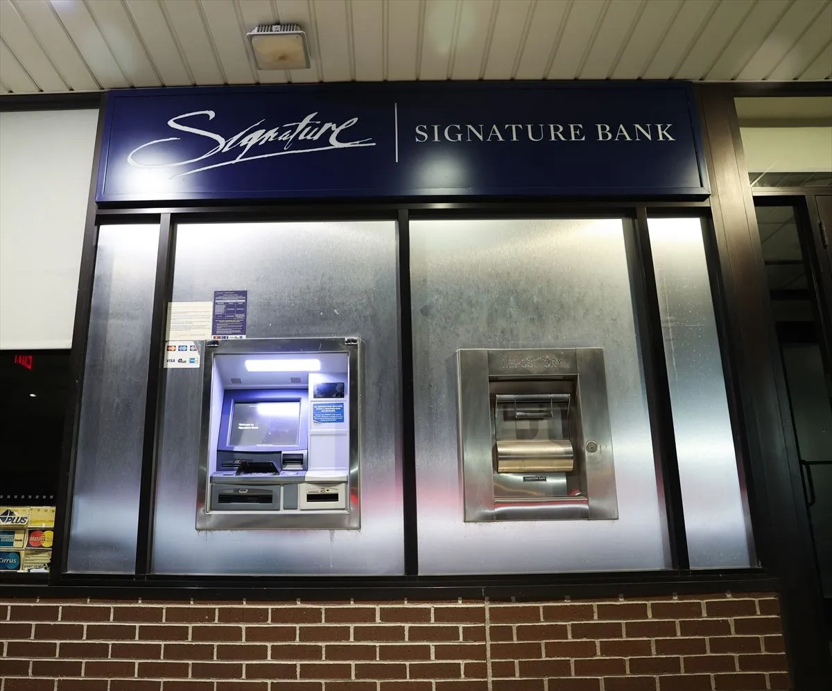 ABD'de Signature Bank'ın iflası sonrası ilk görüntüler