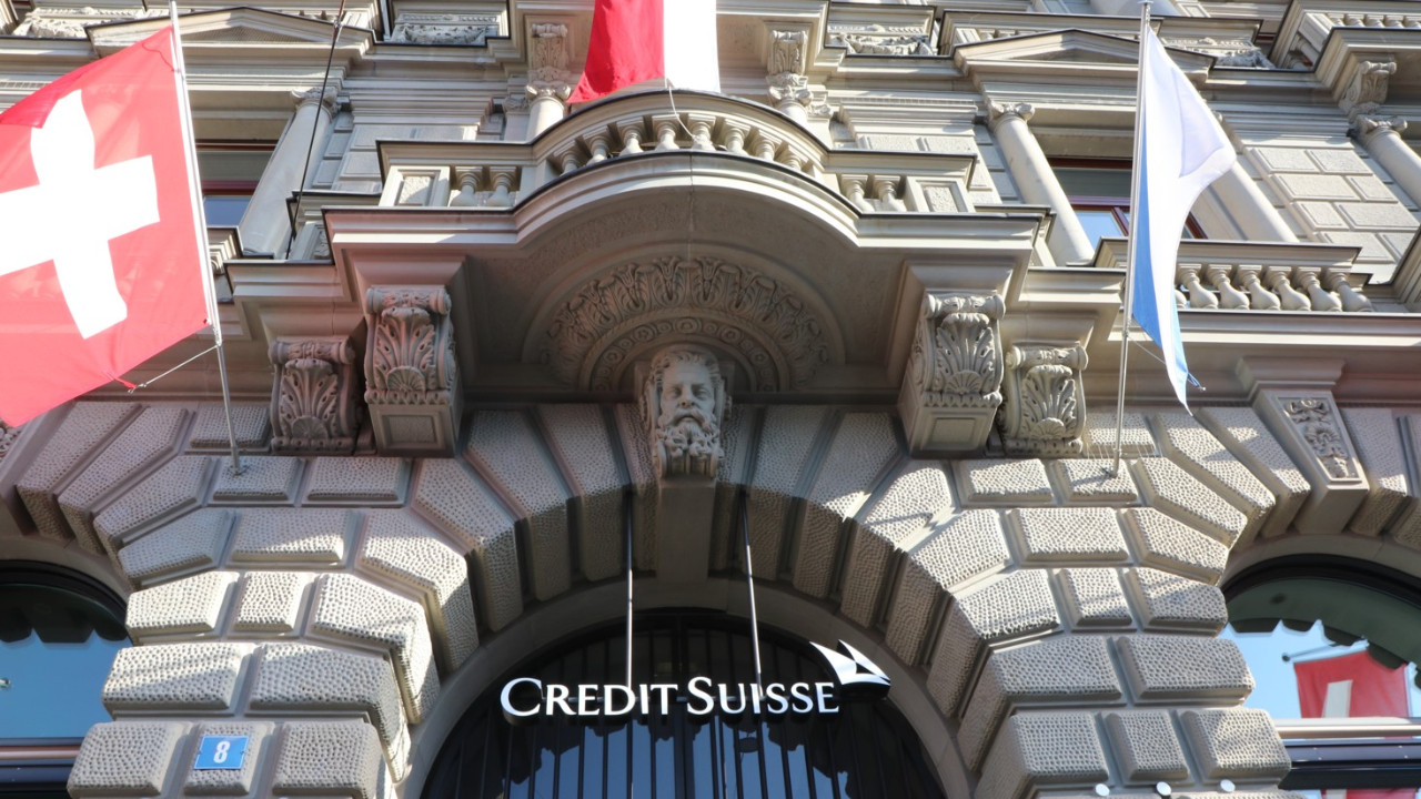 Avrupa Birliği UBS'in Credit Suisse'le birleşmesini onayladı