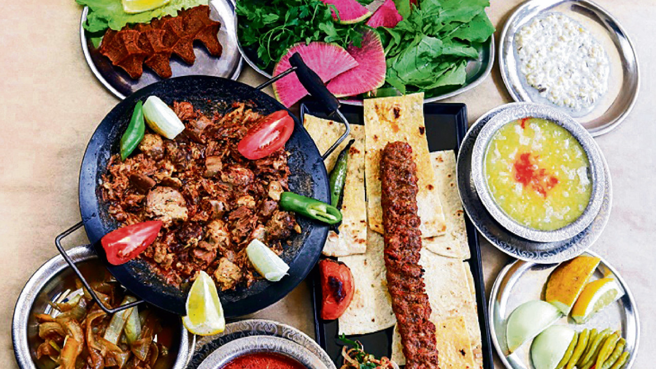 Ramazan'da deprem bölgesindeki restoranlara öncelik verilmeli