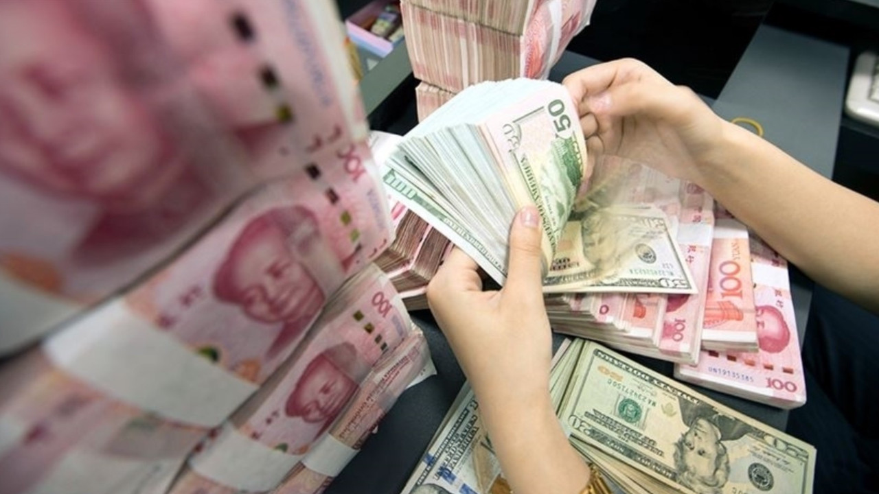 Çin'in Rusya'da ağırlığı arttı, yuan doları geçti