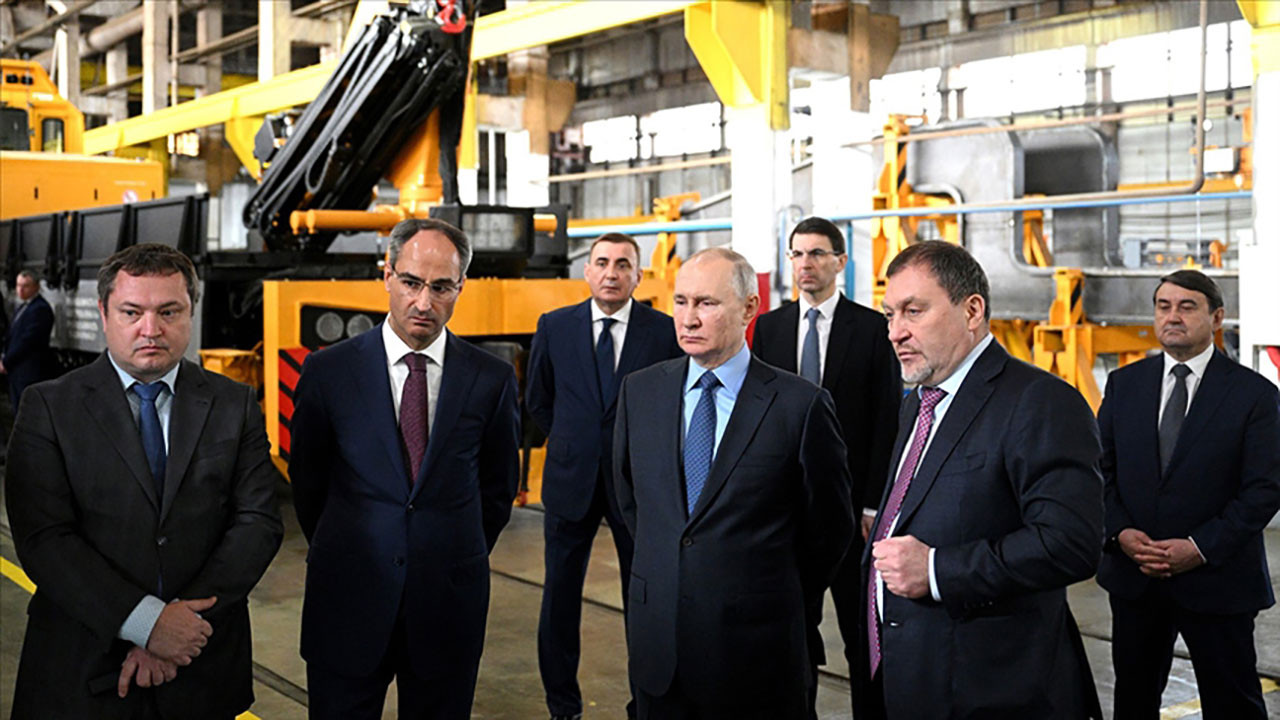 Putin Batılı şirketleri suçladı: Üretimindeki en büyük düşüş otomotiv sektöründe yaşandı