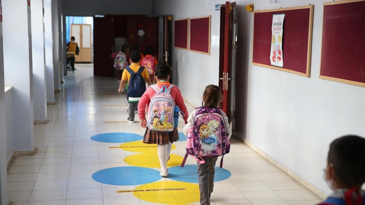 Milli Eğitim Bakanı Özer: 29 Mayıs'ta okullar tatil olacak