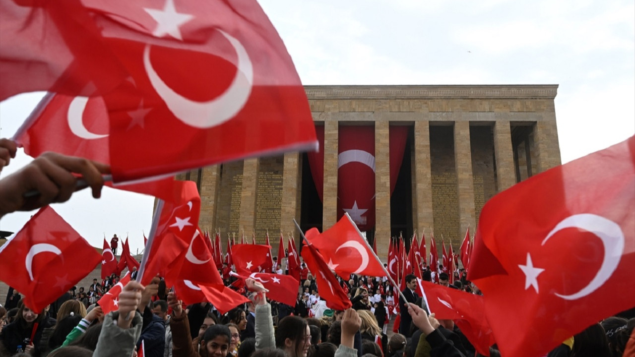 23 Nisan Ulusal Egemenlik ve Çocuk Bayramı Türkiye genelinde çoşkuyla kutlandı
