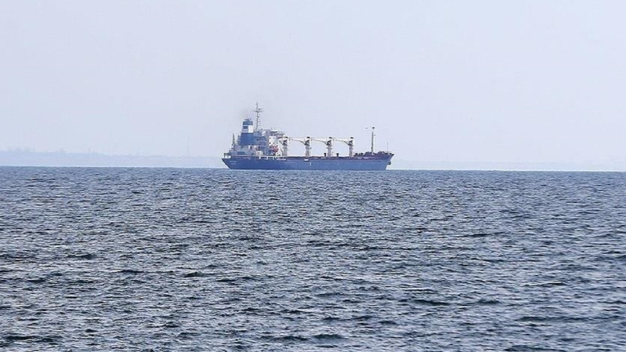 ABD'nin İran petrolü yüklü bir tankere el koymasının ardından İran'dan misilleme