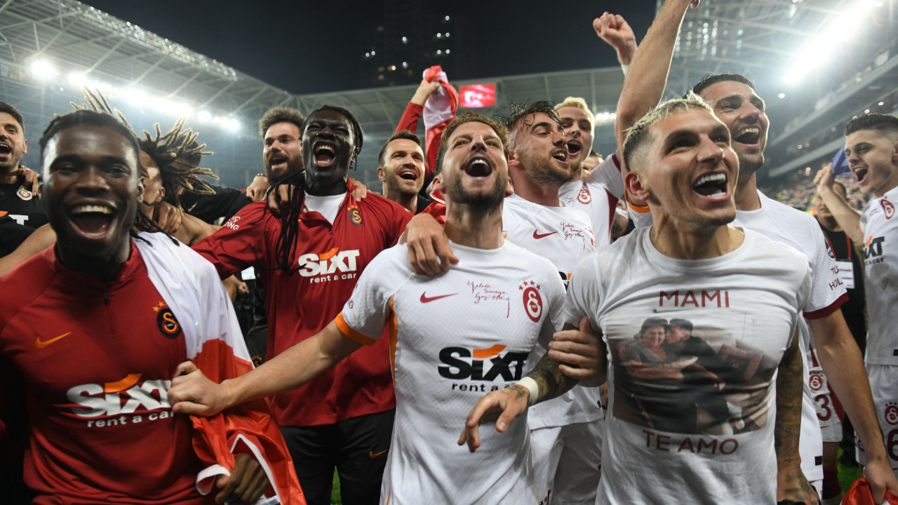 Galatasaray'da şampiyonluk kutlamaları başladı