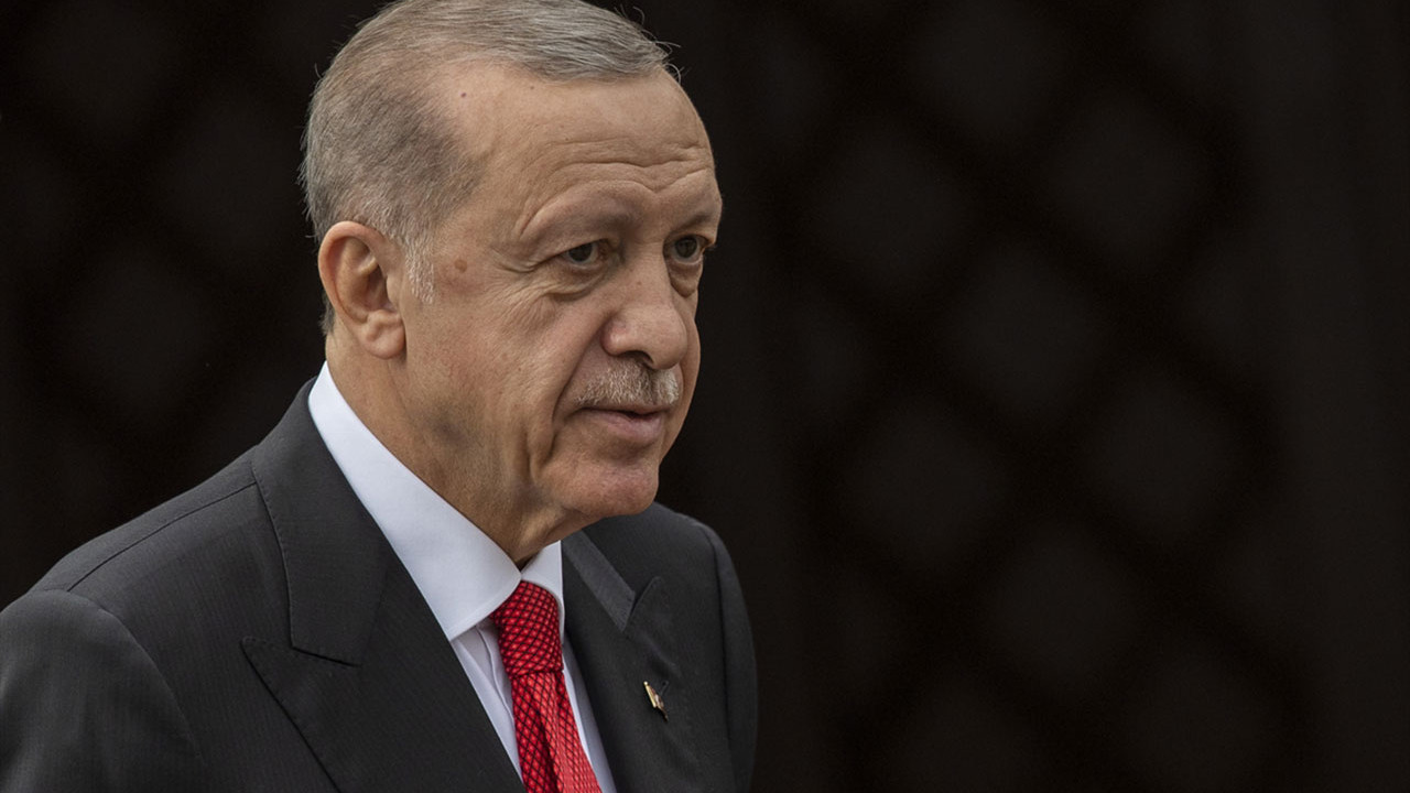 Erdoğan: Mehmet Şimşek'in Merkez Bankası'yla atacağı adımları kabullendik