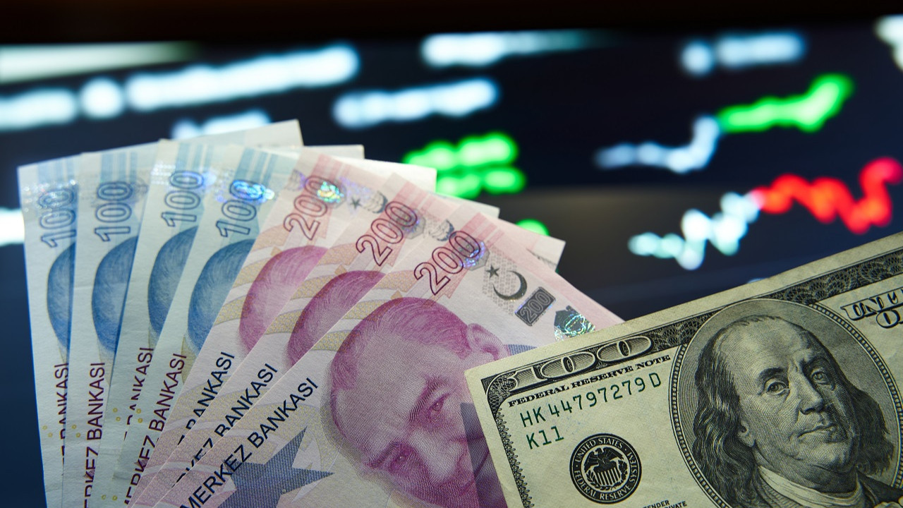 Bloomberg yazdı: Artan lira likiditesi Merkez Bankası'nın sıkılaşma politikalarını engelliyor
