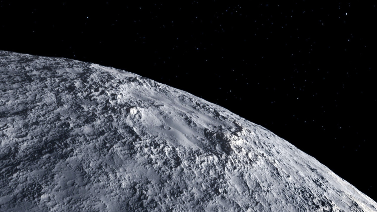 Hindistan'a ait uzay keşif aracı, Ay'ın güney kutbunda çeşitli elementlerin varlığını tespit etti