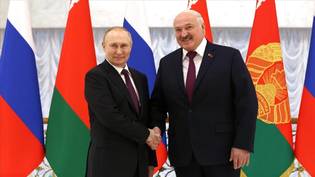 Putin'den Lukaşenko'ya doğum günü mesajı: Birlikte tüm zorlukları aşabilecek güçteyiz