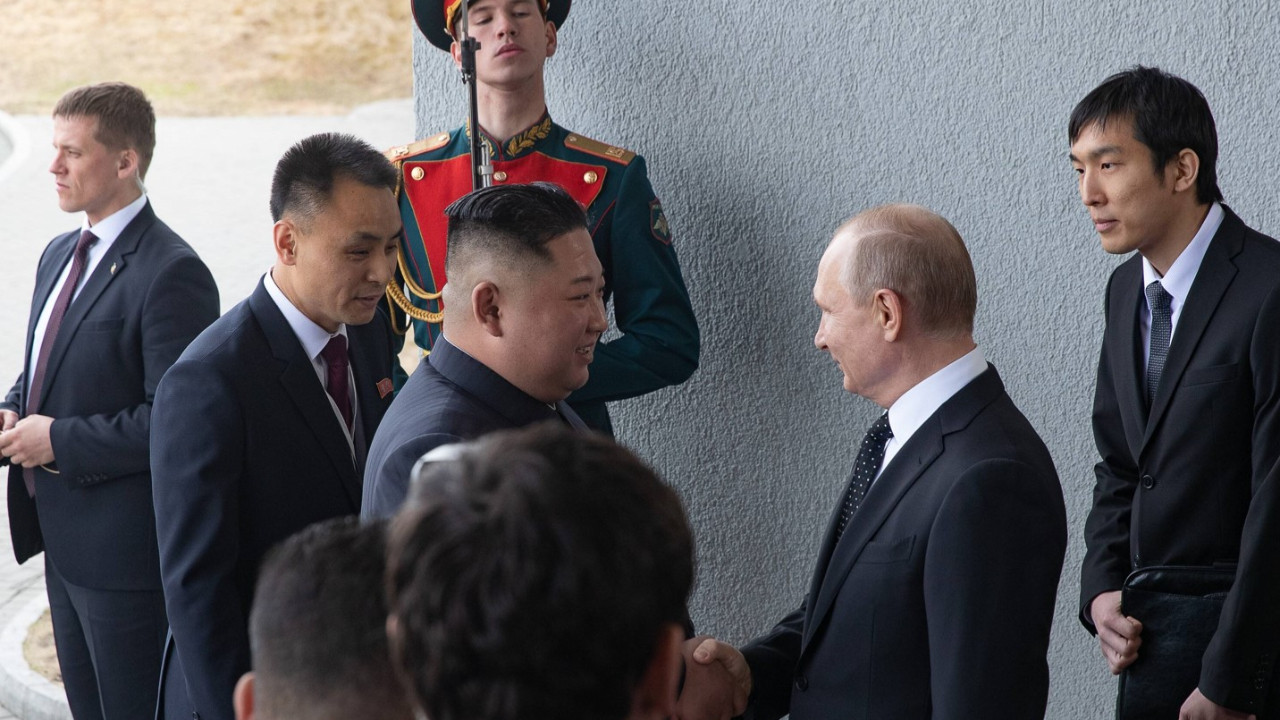 ABD: Putin Kuzey Kore lideriyle görüşerek savaş için yardım dileniyor