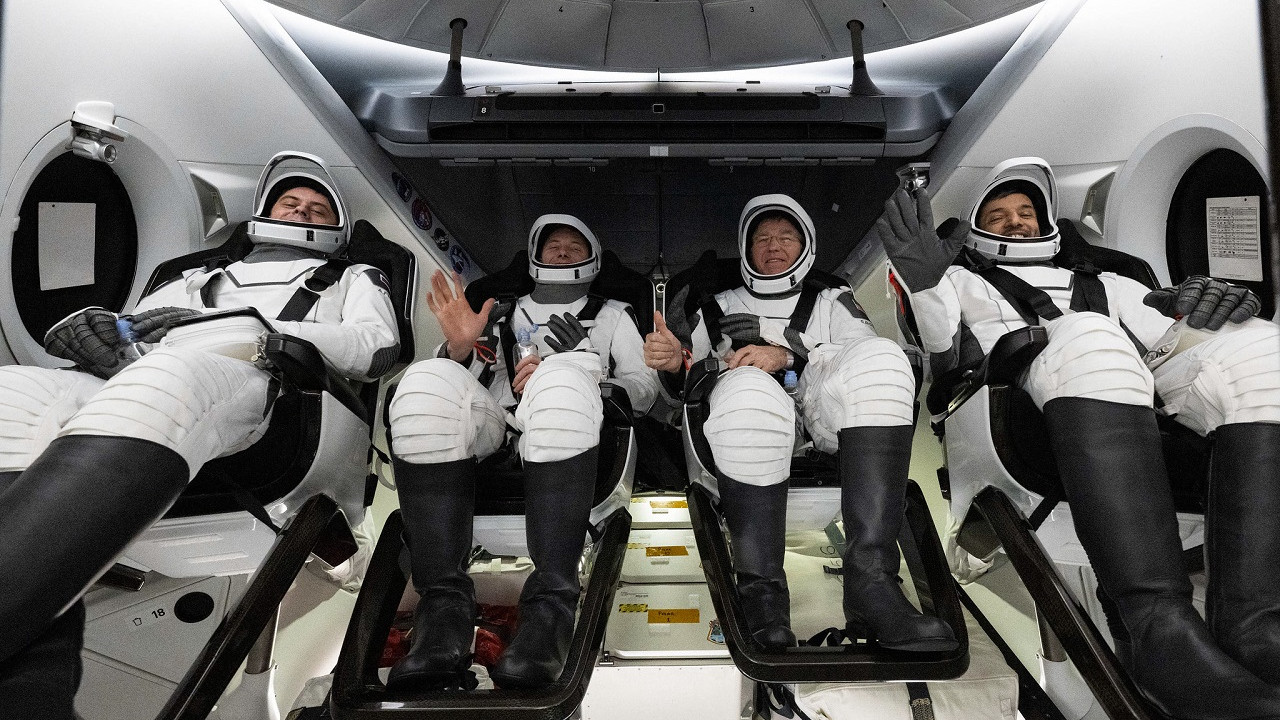 Crew-6 görevini tamamlayan 4 astronot Dünya'ya döndü