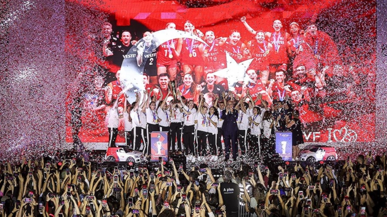 Filenin Sultanları Avrupa şampiyonluğunu İstanbul'da kutladı