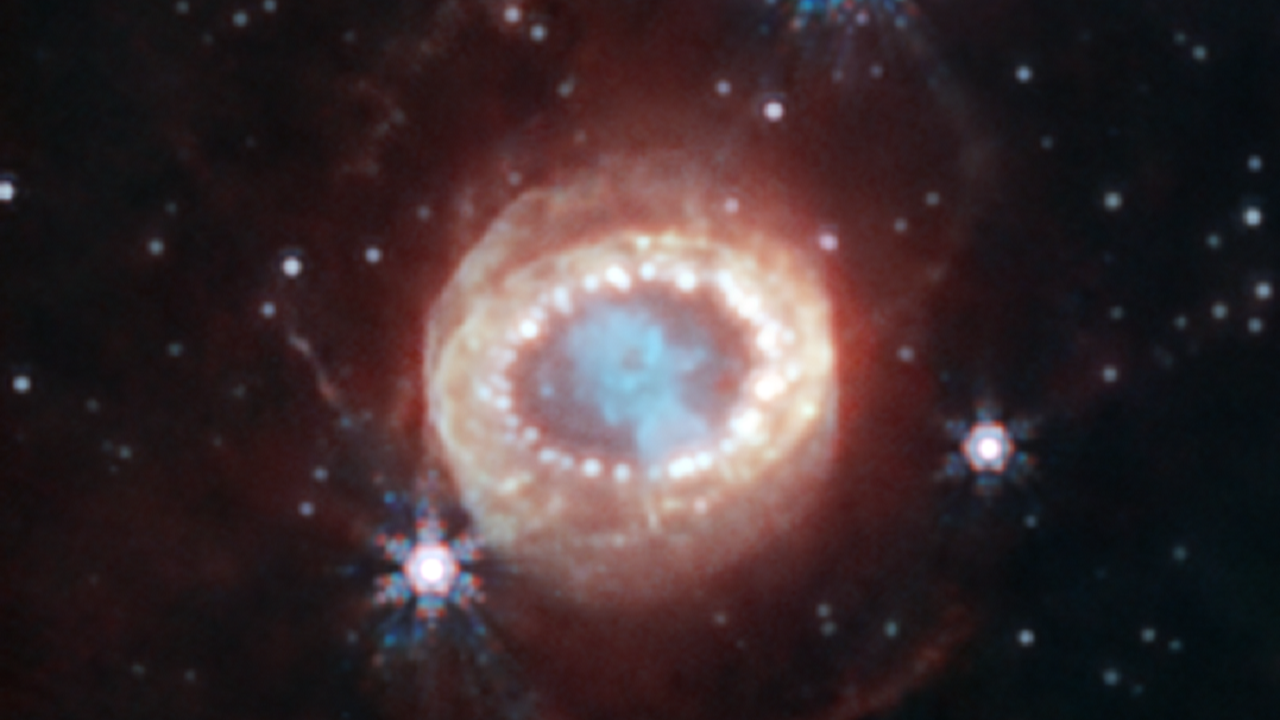 James Webb Teleskobu SN1987A adlı süpernovanın yeni detaylı görüntülerini yakaladı