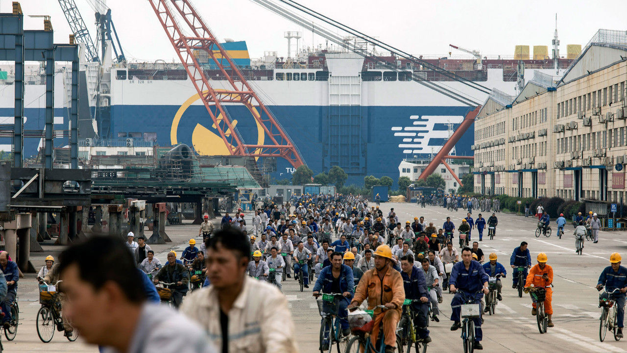 Çin otomobil ihracatı için gemi inşa etmeye başladı