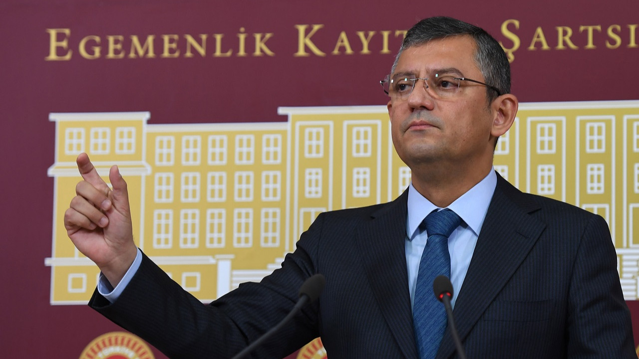 CHP Grup Başkanı Özgür Özel: CHP Genel Başkanlığı'na adaylığımı ilan ediyorum
