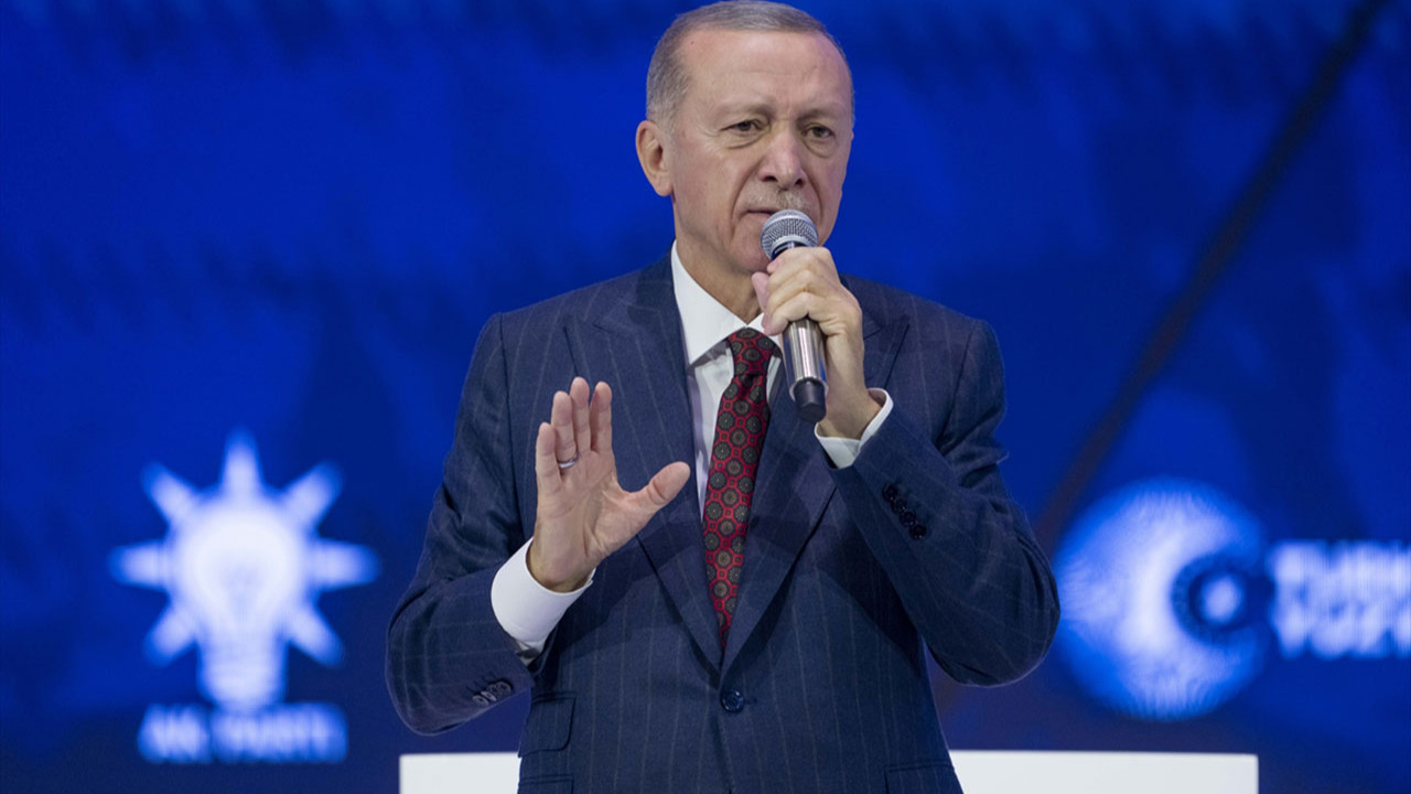 Erdoğan: Katliamdan failler kadar ateşe benzin dökenler de sorumludur