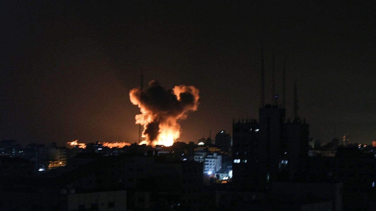 İsrail ordusu: Gazze'de Hamas'a ait 120 hedefi vurduk