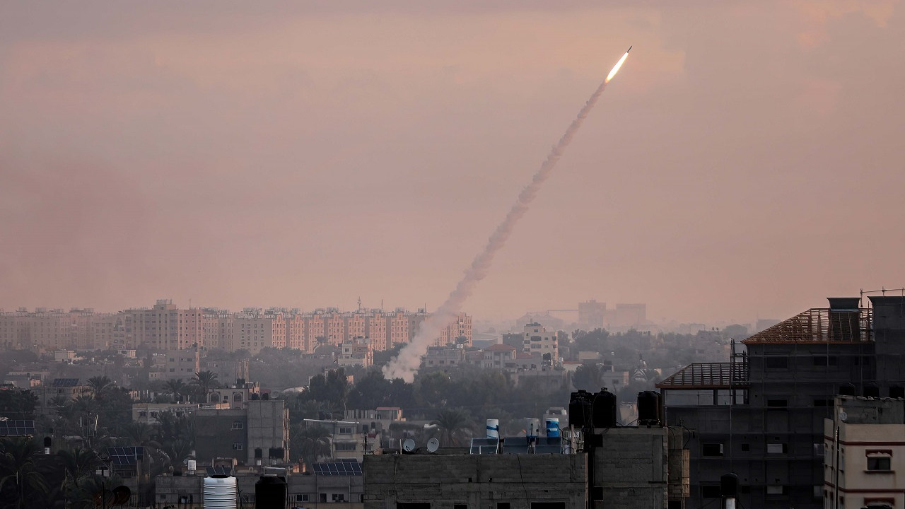 The Guardian yazdı: Hamas'ın İsrail'e saldırısını dünya nasıl karşıladı?