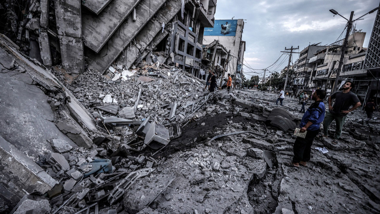 Gazze Şeridi'nin en prestijli mahallesiydi: Rimal moloz yığınına döndü