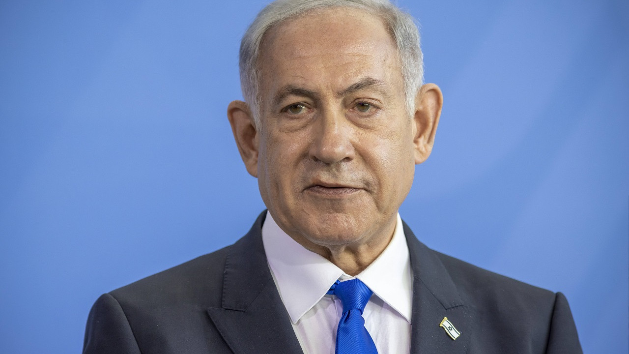 Netanyahu, muhalefetteki Gantz ile acil durum hükümeti için anlaştı