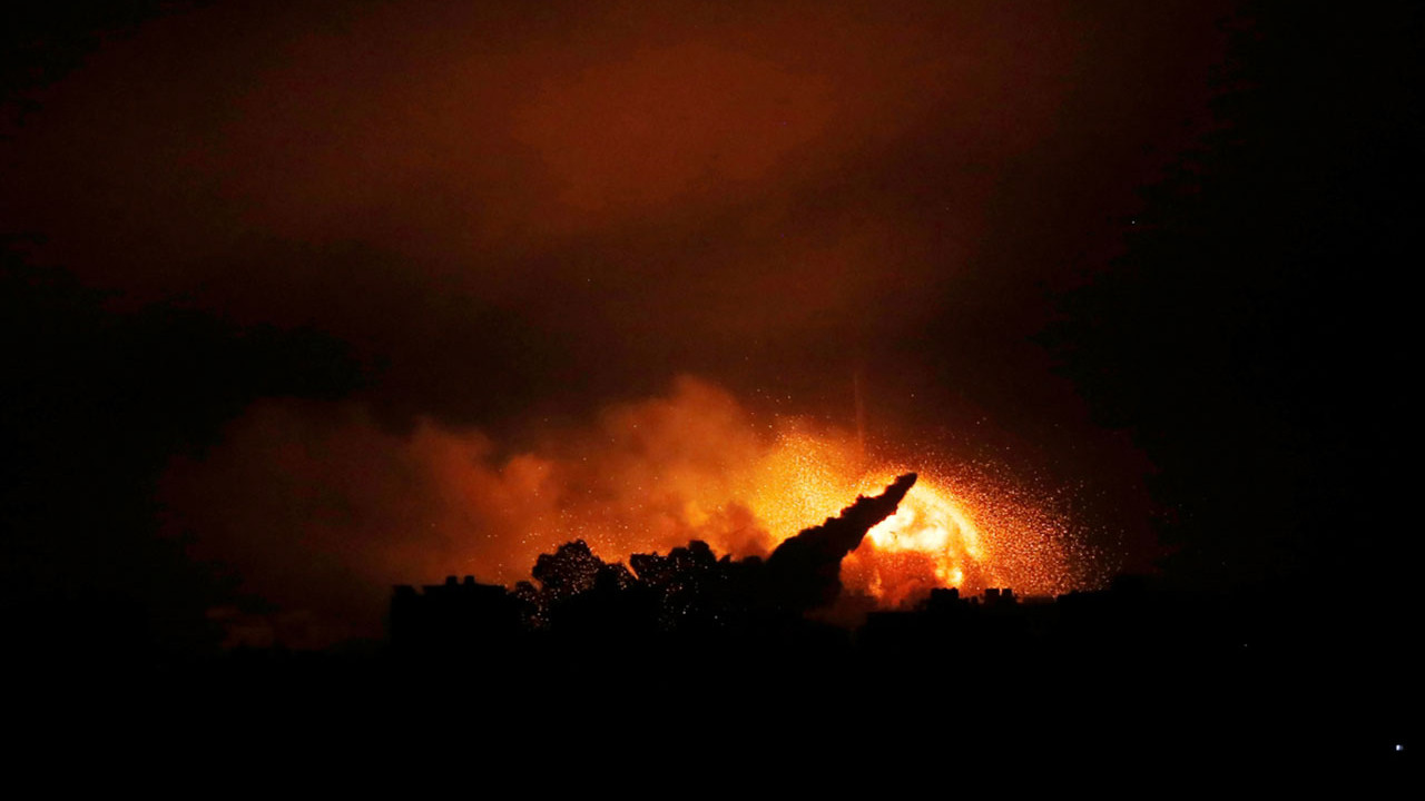 İsrail'in Gazze'ye yönelik hava saldırıları 6. günüde devam ediyor