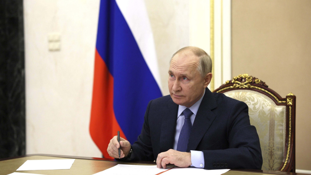 Putin Kapsamlı Nükleer Deneme Yasağı Antlaşması onayını iptal etti