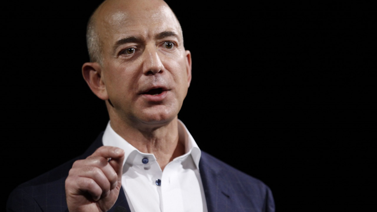 Jeff Bezos, 79 milyon dolara aldığı Miami'deki evine taşınıyor