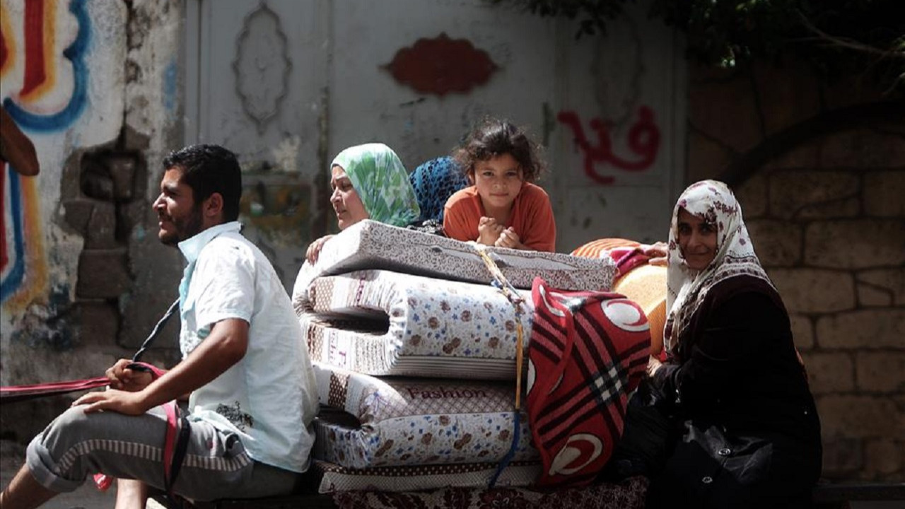 İsrail ordusundan Gazzelilere uyarı: Kendinize ve sevdiklerinize önem veriyorsanız güneye gidin