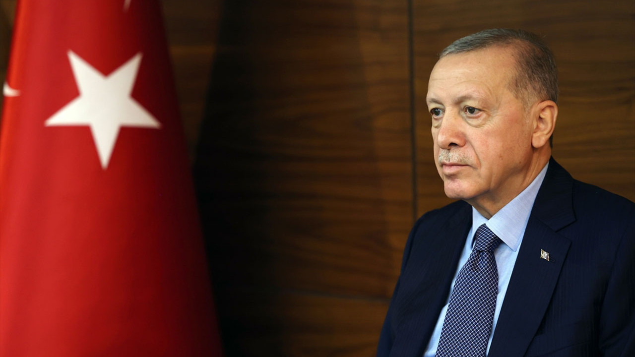 Erdoğan'dan seçim için yüzde 50+1 mesajı:  Değişmesi isabetli olur