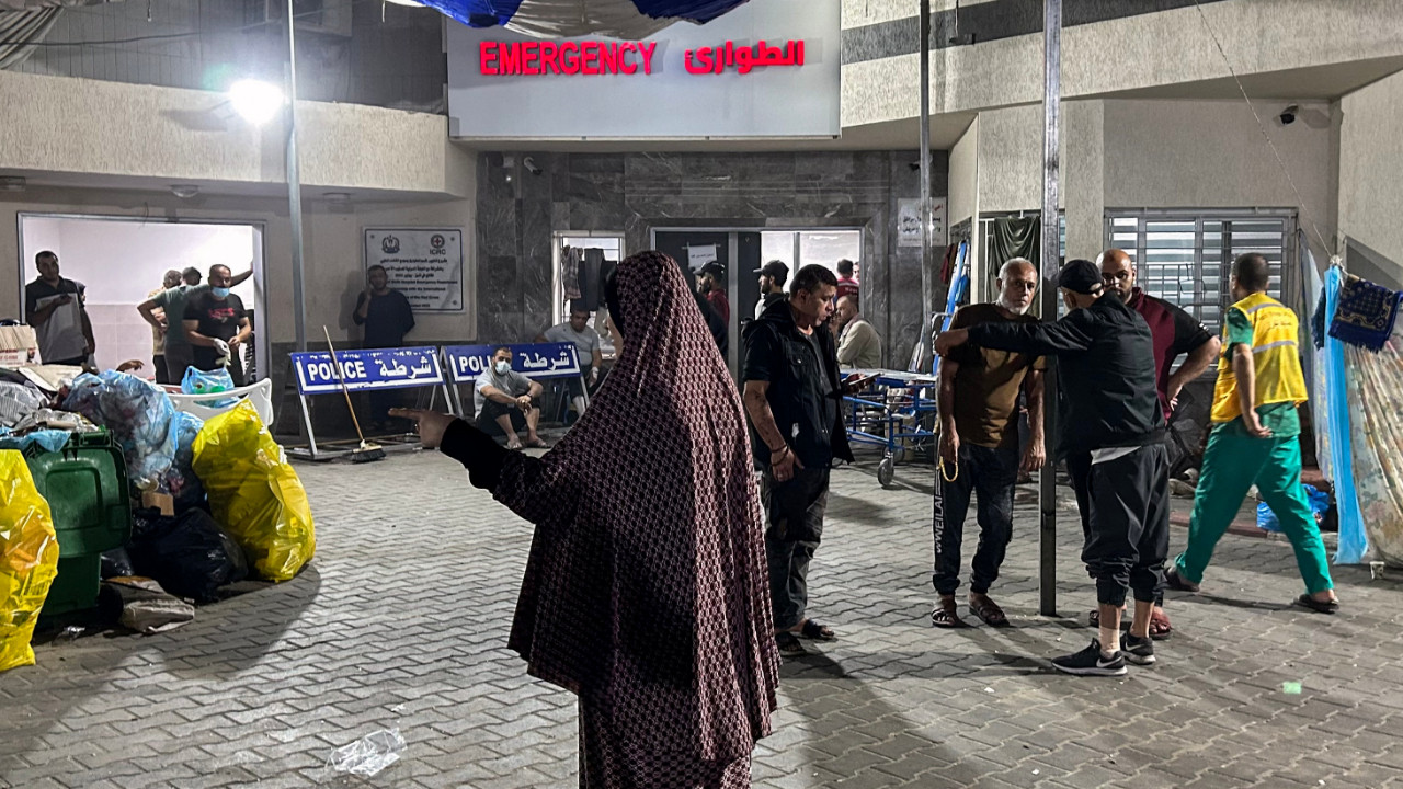 Şifa Hastanesi hizmet dışı kaldı: Hastalar ölüyor