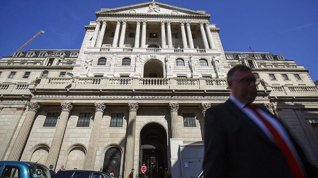 BoE: Piyasalar ısrarcı enflasyon risklerini hafife alıyor