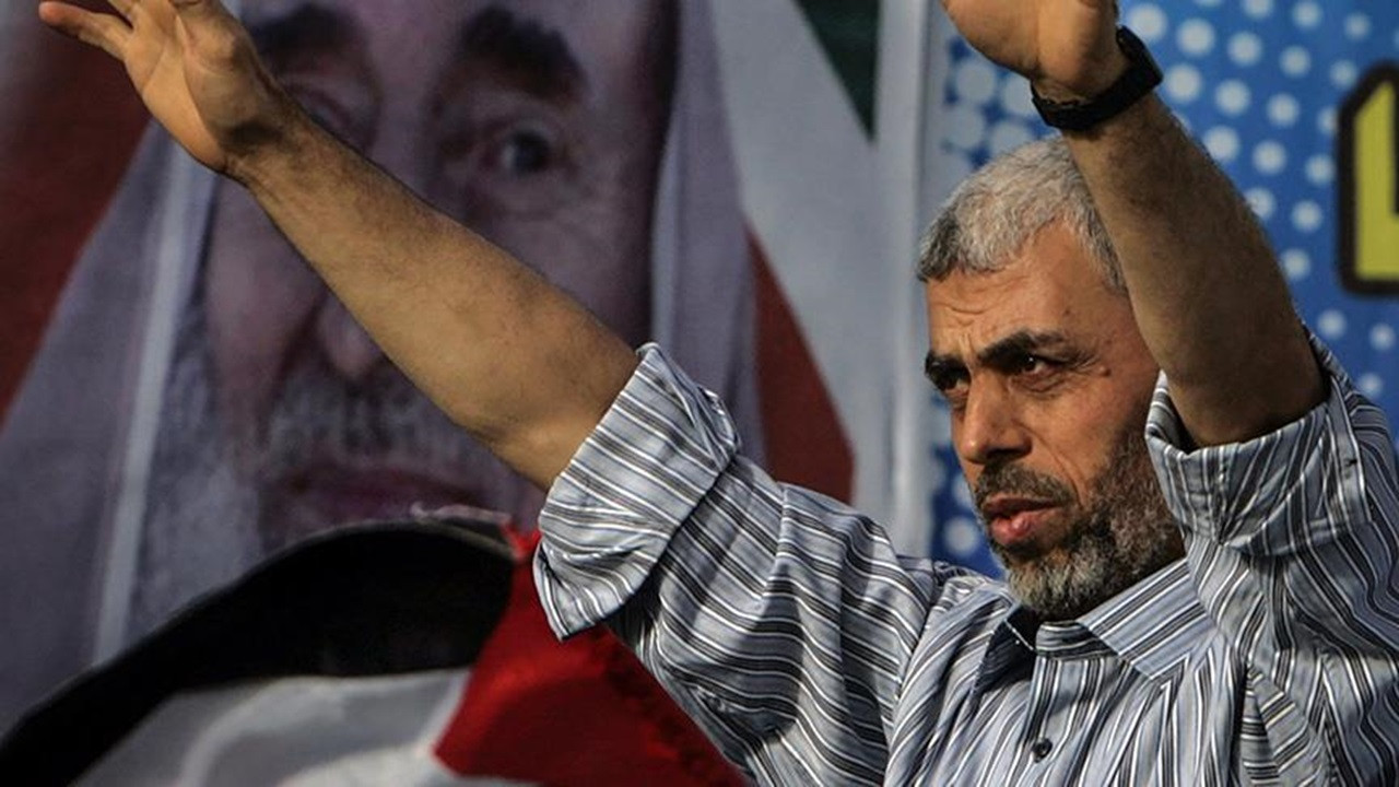 İsrail medyası: Hamas'ın Gazze'deki lideri Sinvar rehinelerle buluştu