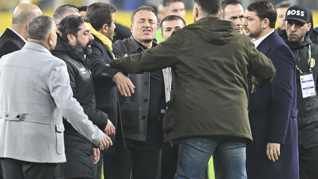 MKE Ankaragücü Kulübü Başkanı Faruk Koca görevinden istifa etti